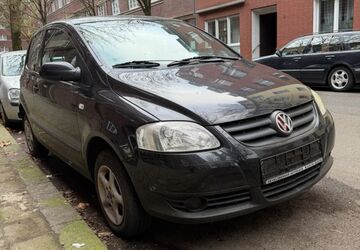 VW Fox 141.000 km 1.700 &euro; Düsseldorf 40223