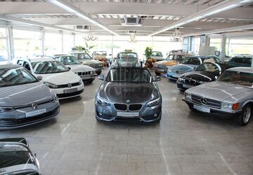 BMW 218 180.000 km 14.950 &euro; Essen 45356