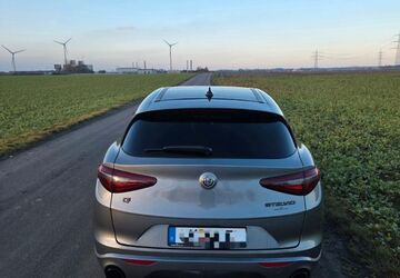Alfa Romeo Stelvio 95.500 km 27.200 &euro; Tönisvorst 47918