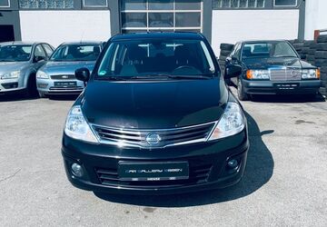 Nissan Tiida 169.000 km 2.000 &euro; Essen 45127