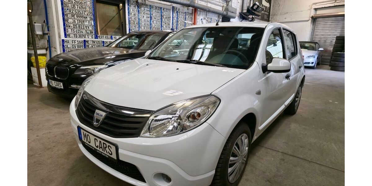 Dacia Sandero 63.000 km 4.790 &euro; Ratingen 40878