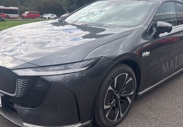 Mazda 6e 1.900 km 37.471 &euro; Neuss 41464