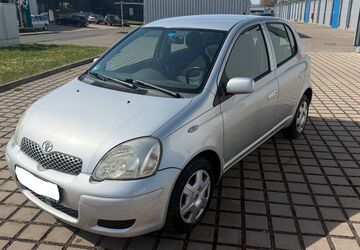 Toyota Yaris 250.000 km 3.250 &euro; Essen 45329