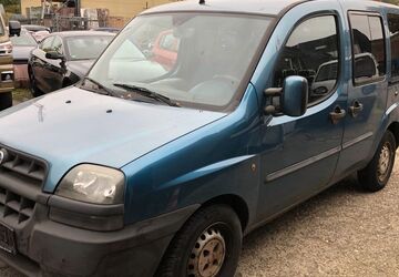 Fiat Doblo 75.342 km 990 &euro; Düsseldorf 40231