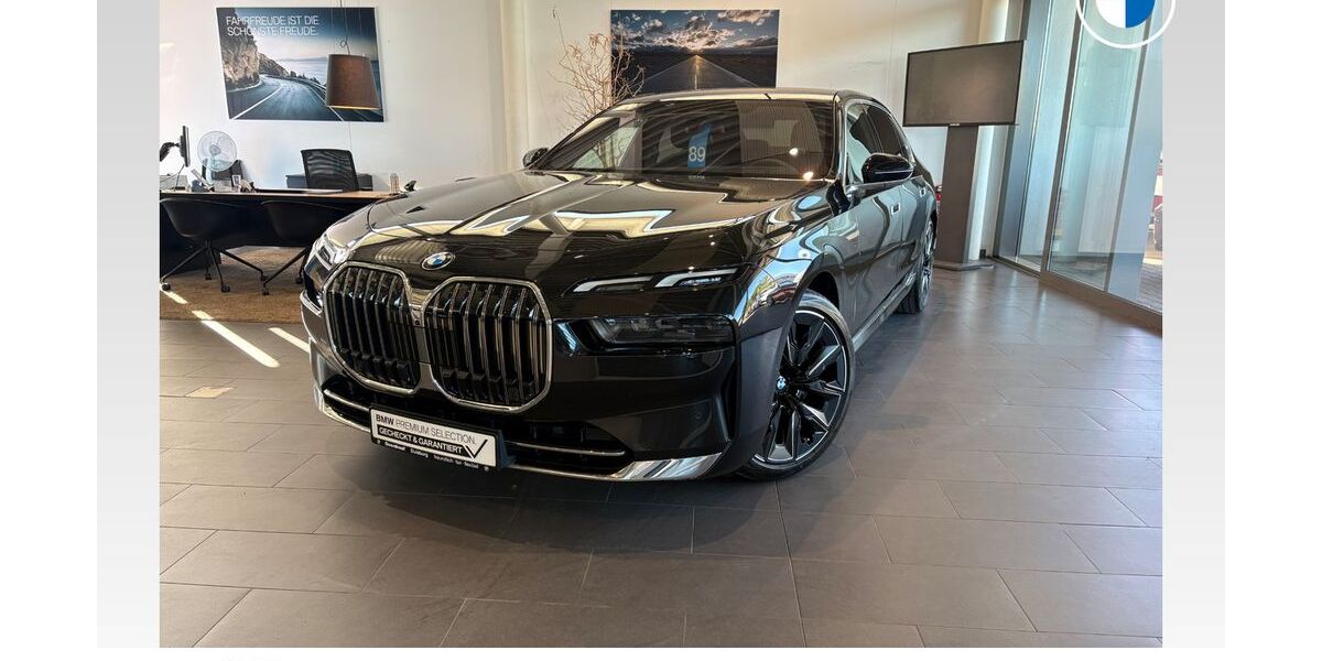 BMW 740 28.899 km 84.600 &euro; Duisburg 47119