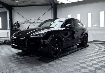 Porsche Cayenne 133.000 km 52.950 &euro; Düsseldorf 40593