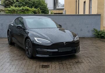 Tesla Model S 78.235 km 51.900 &euro; Duisburg 47137