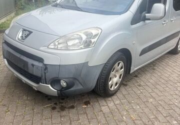 Peugeot Partner Tepee 175.000 km 3.999 &euro; Duisburg 47239
