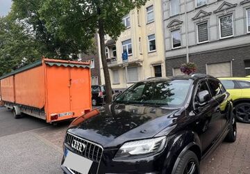 Audi Q7 180.000 km 17.000 &euro; Duisburg 47139