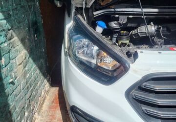 Ford Transit Custom 139.000 km 10.900 &euro; Düsseldorf 40597