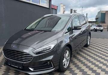 Ford S-Max 106.593 km 17.900 &euro; Duisburg 47259
