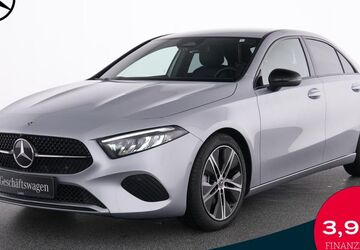Mercedes-Benz A 180 7.900 km 33.850 &euro; Essen 45309