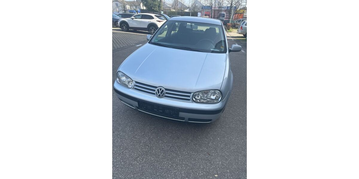 VW Golf 215.000 km 1.700 &euro; Ratingen 40880