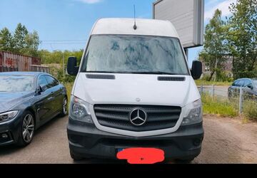 Mercedes-Benz Sprinter 215.000 km 14.875 &euro; Duisburg 47249