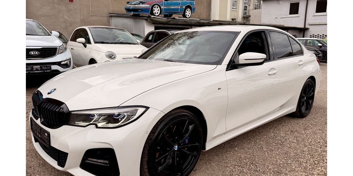 BMW 330 111.823 km 28.999 &euro; Gelsenkirchen 45888