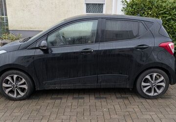 Hyundai i10 65.260 km 8.100 &euro; Krefeld 47803