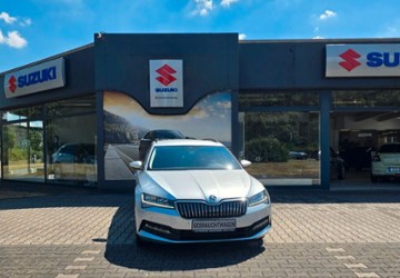 Skoda Superb 107.000 km 19.950 &euro; Duisburg 47167