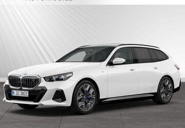 BMW i5 21.100 km 60.832 &euro; Moers 47441