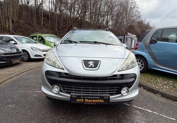 Peugeot 207 130.451 km 2.999 &euro; Essen 45145