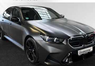 BMW M5 12.900 km 119.998 &euro; Moers 47441