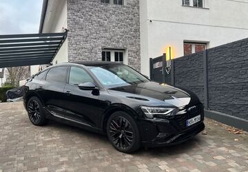 Audi Q8 e-tron 27.500 km 48.499 &euro; Gelsenkirchen 45892