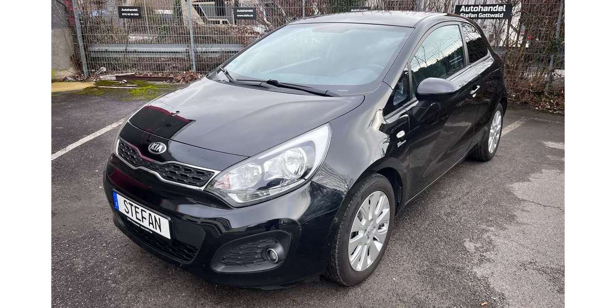 Kia Rio 141.700 km 5.700 &euro; Neuss 41472