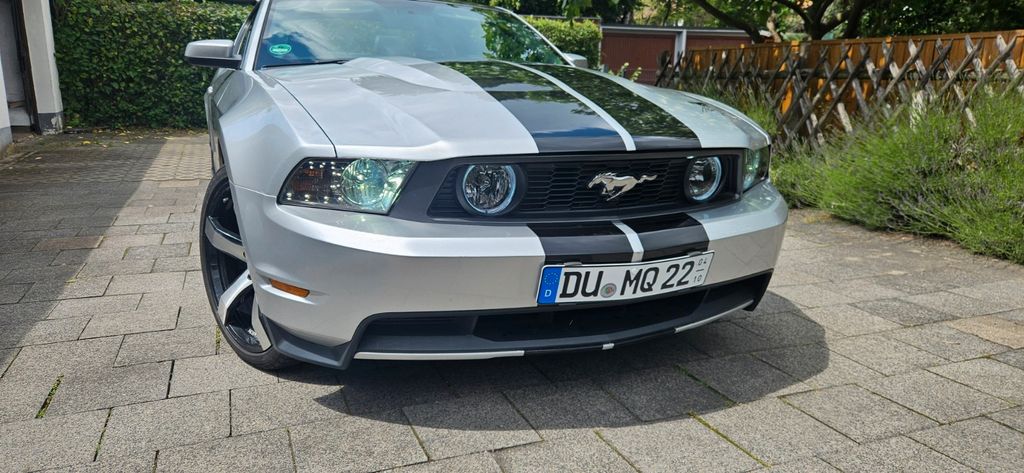 Ford Mustang 183.100 km 16.000 &euro; Duisburg 47138