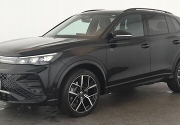 VW Tiguan 25.200 km 47.084 &euro; Düsseldorf 40233