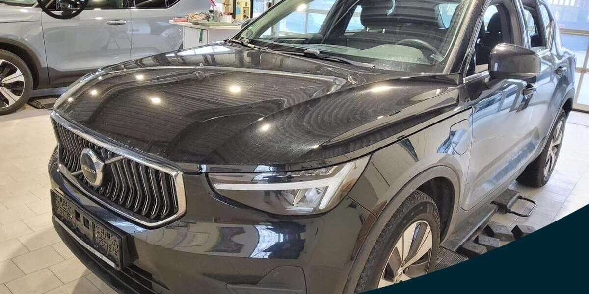 Volvo XC40 35.617 km 28.950 &euro; Mülheim an der Ruhr 45472