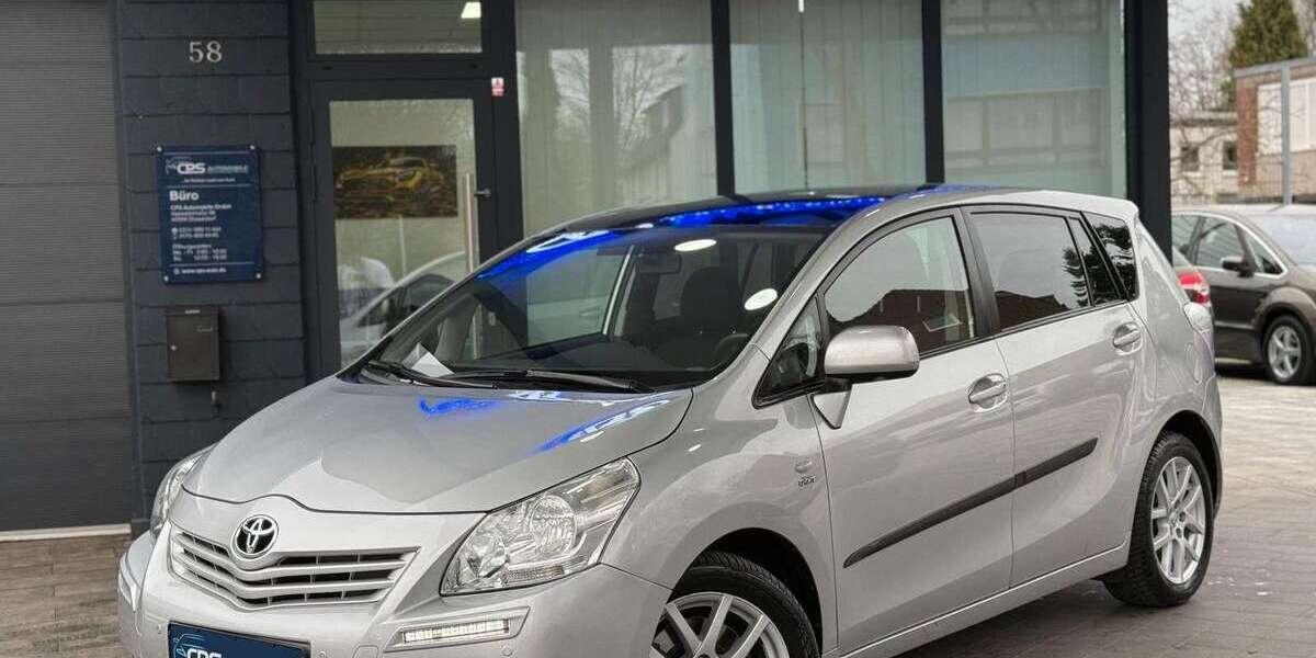 Toyota Verso 86.245 km 9.990 &euro; Düsseldorf 40599