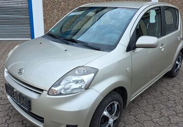 Daihatsu Sirion 149.000 km 2.600 &euro; Moers 47441
