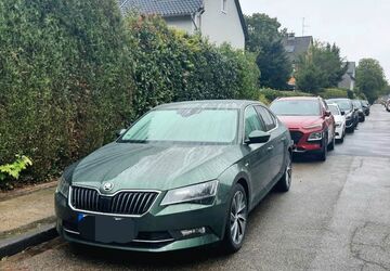 Skoda Superb 72.450 km 19.675 &euro; Essen 45279
