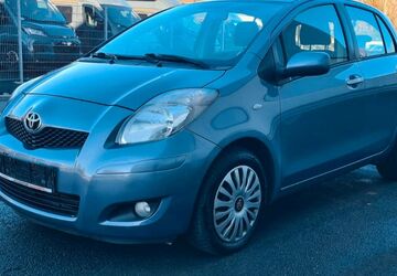 Toyota Yaris 236.478 km 2.990 &euro; Essen 45309