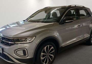 VW T-Roc 61.448 km 22.990 &euro; Düsseldorf 40233