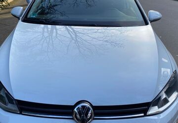 VW Golf 146.400 km 10.200 &euro; Düsseldorf 40489