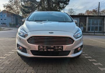 Ford S-Max 132.000 km 14.800 &euro; essen 45145