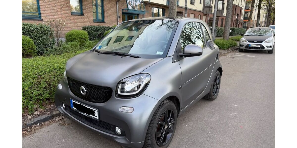 Smart ForTwo 26.500 km 10.400 &euro; Krefeld 47799