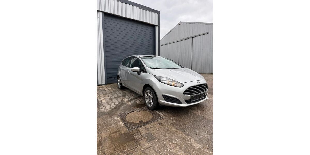 Ford Fiesta 224.000 km 2.600 &euro; Duisburg 47239