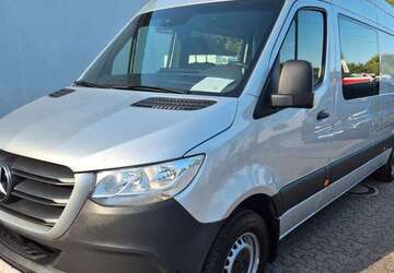 Mercedes-Benz Sprinter 193.000 km 25.900 &euro; Düsseldorf 40591