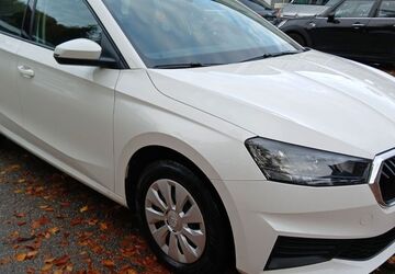 Skoda Fabia 245.000 km 7.490 &euro; Ratingen 40882