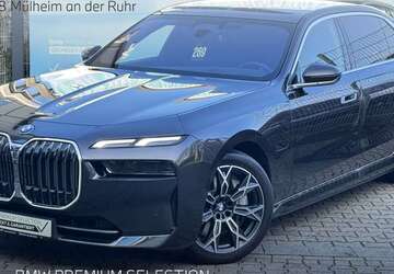 BMW 750 68.930 km 82.880 &euro; Mülheim an der Ruhr 45478