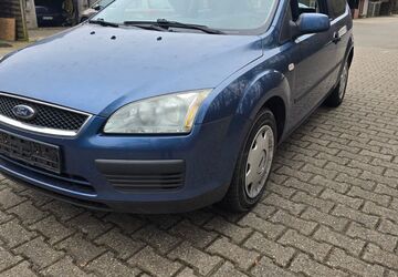 Ford Focus 227.000 km 750 &euro; Dinslaken 46537