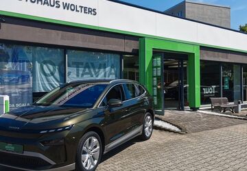 Skoda Enyaq 4.000 km 39.900 &euro; Neuss 41462