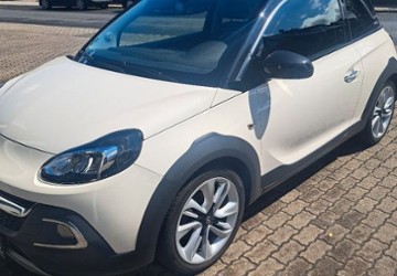 Opel Adam 42.500 km 9.350 &euro; Duisburg 47228