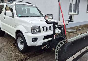 Suzuki Jimny 94.000 km 21.999 &euro; Düsseldorf 40591