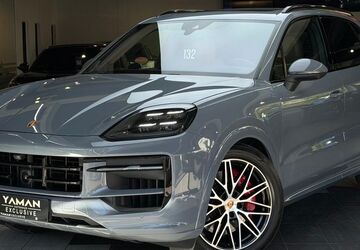 Porsche Cayenne 34.631 km 97.850 &euro; Mülheim an der Ruhr 45472