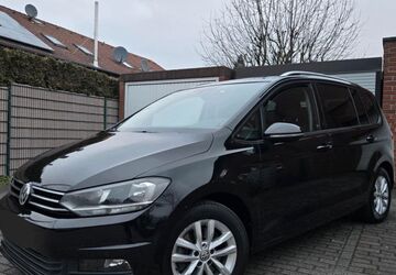 VW Touran 116.000 km 15.700 &euro; Bottrop 46238