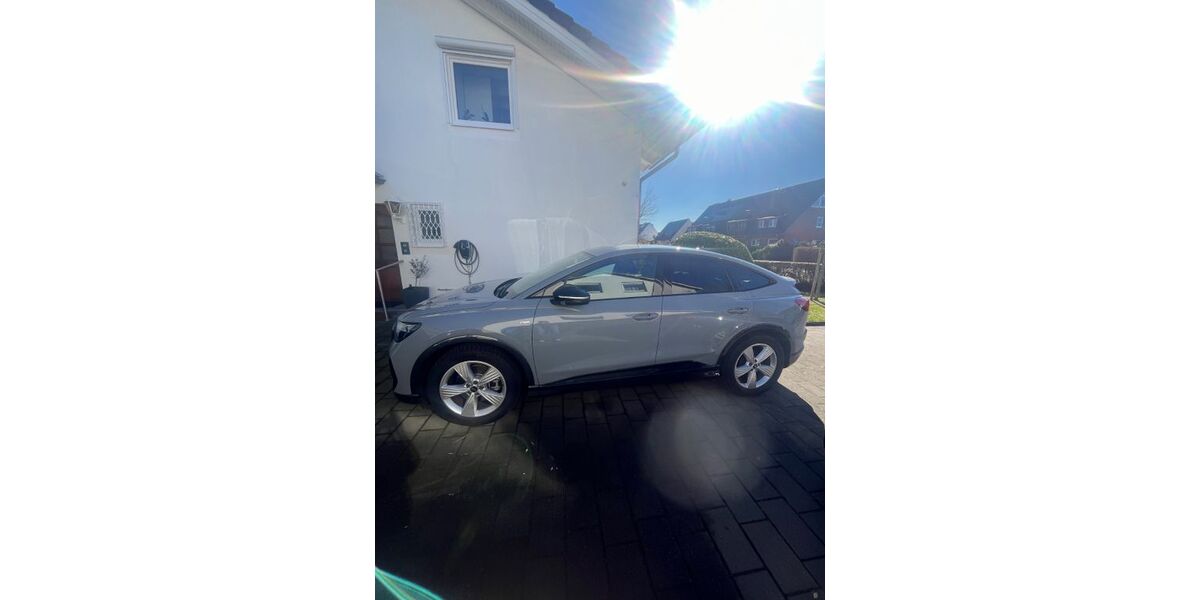 Audi Q4 e-tron 37.800 km 25.500 &euro; Meerbusch 40668
