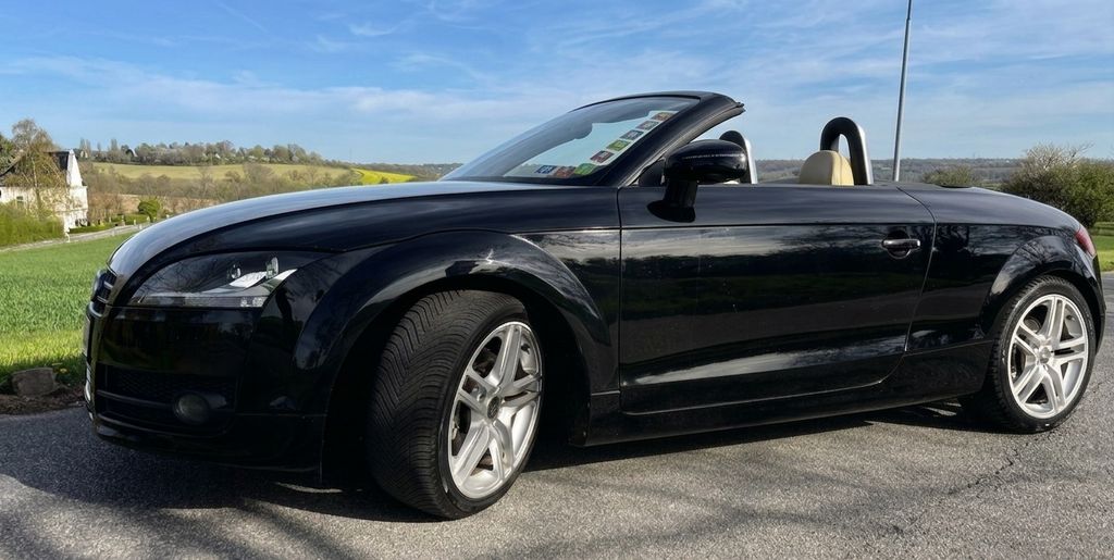 Audi TT 249.900 km 7.500 &euro; Essen 45219