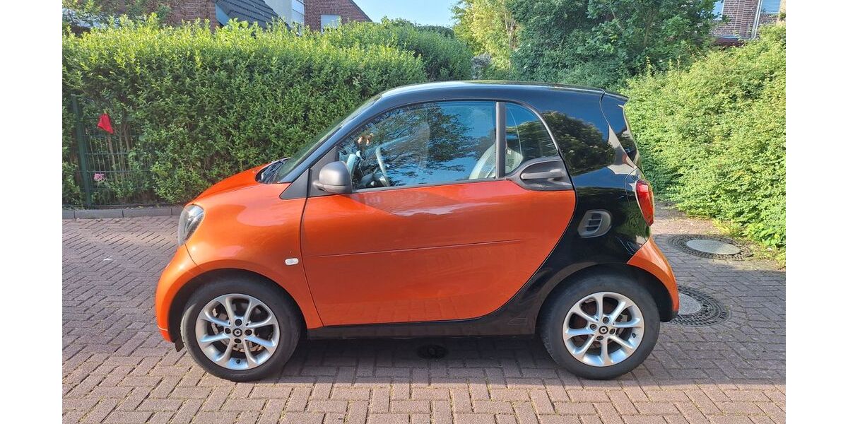 Smart ForTwo 90.000 km 6.600 &euro; Duisburg 47239